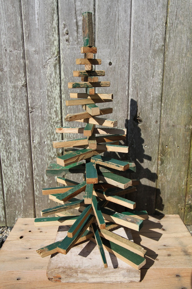 rustic-wood-christmas-tree-i-want-to-make-one-of-these-to-put-on-my