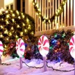 outdoor christmas decoration