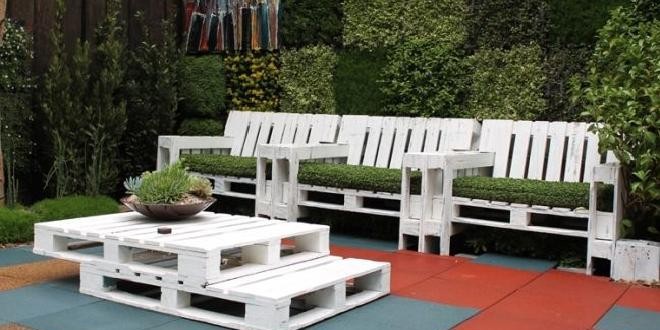 Pallet garden furnitures: ideas